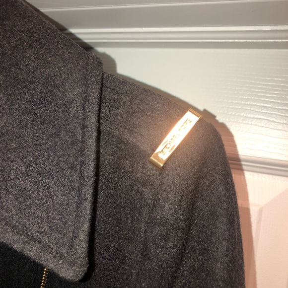 MICHAEL KORS CHARCOAL GRAY WINTER COAT SIZE 4 - Picture 7 of 11